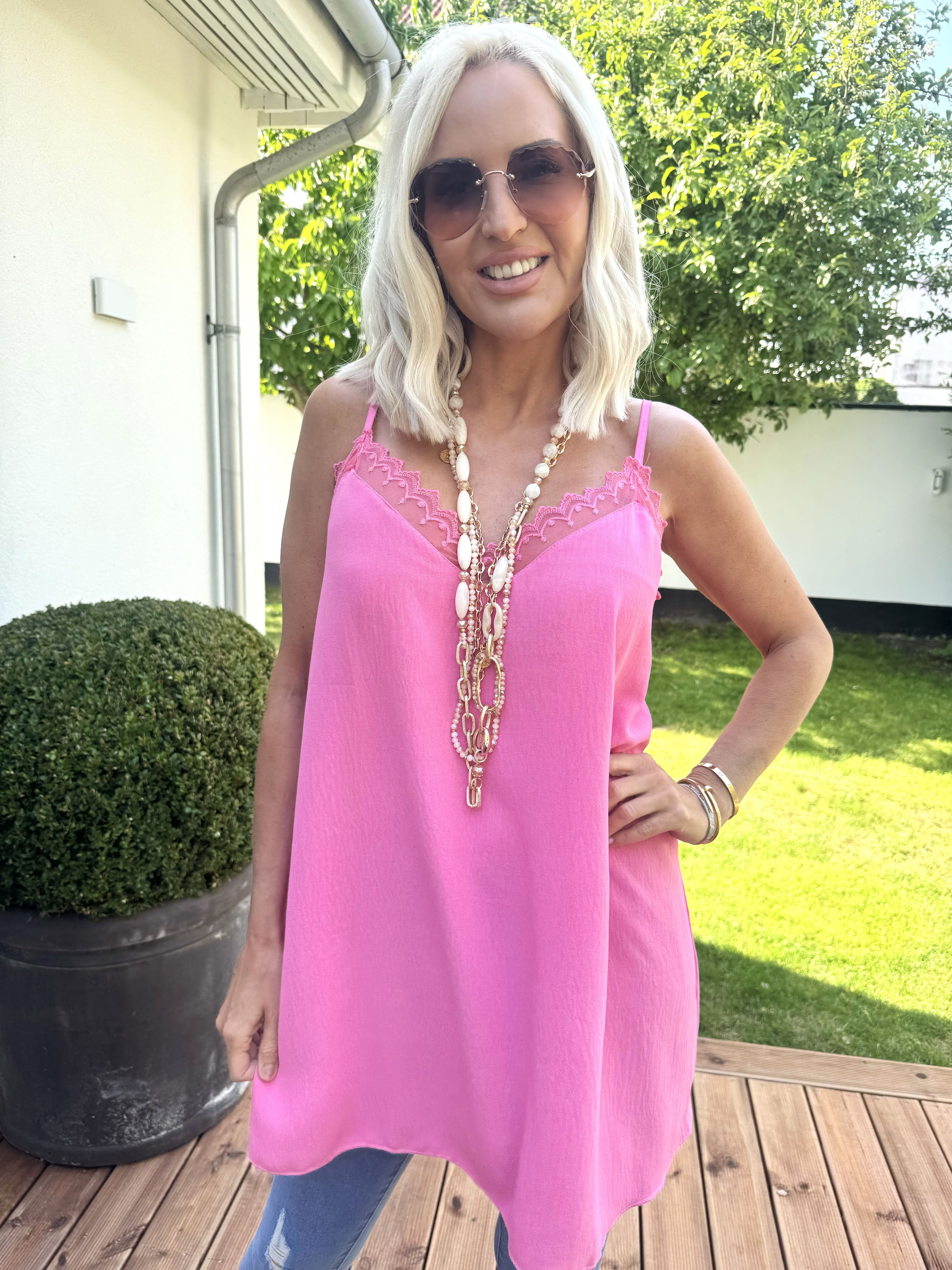 Viktoria - Topp i viskos med spetskant